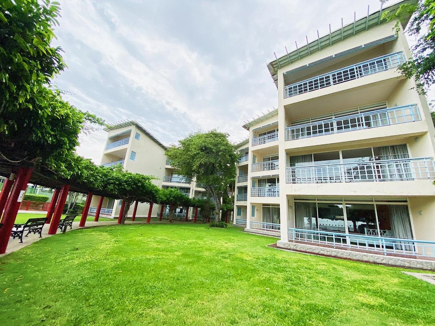 Chom View Hotel, 3* Hua Hin