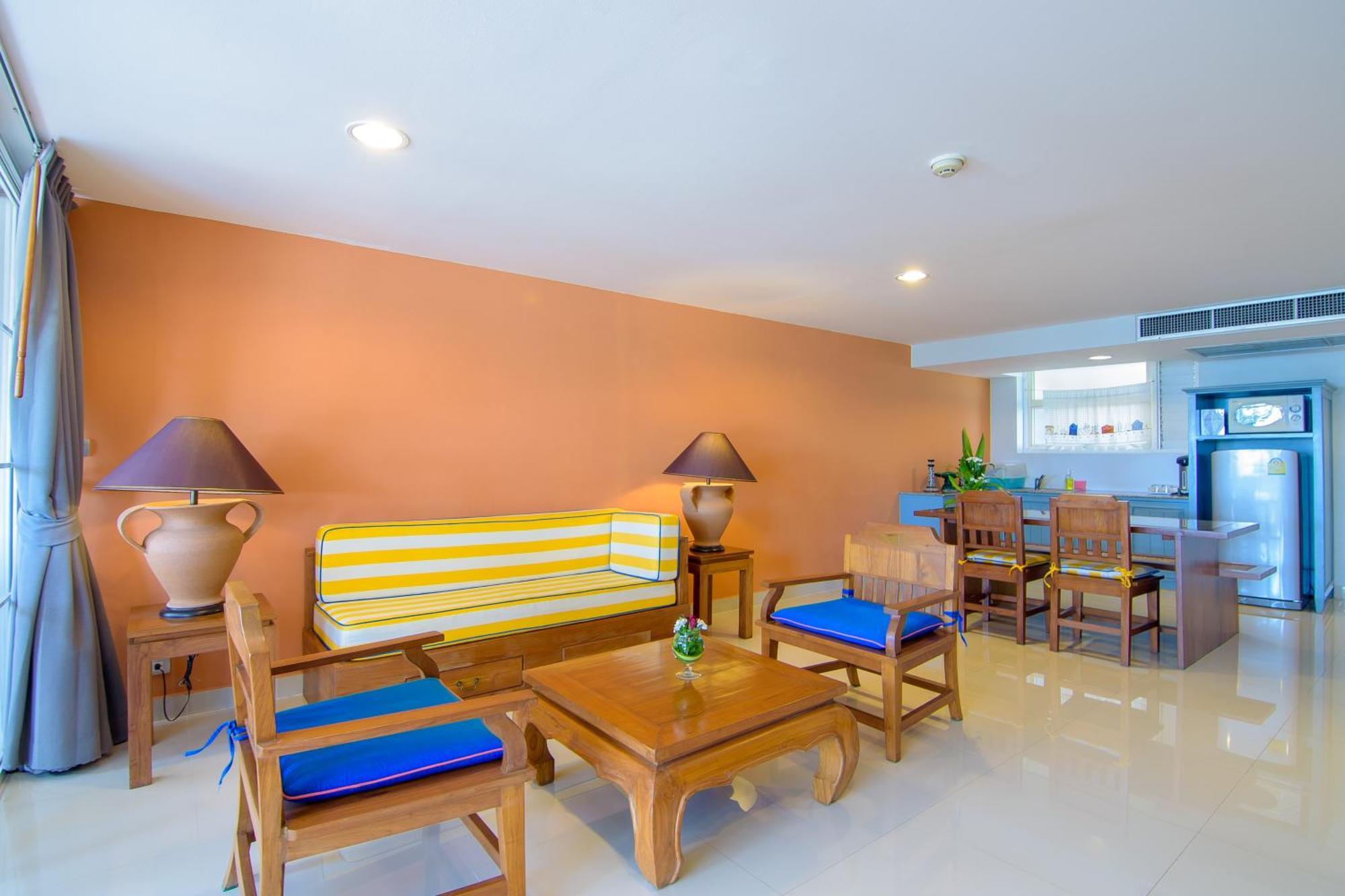 Hotel Chom View Hotel, 3*