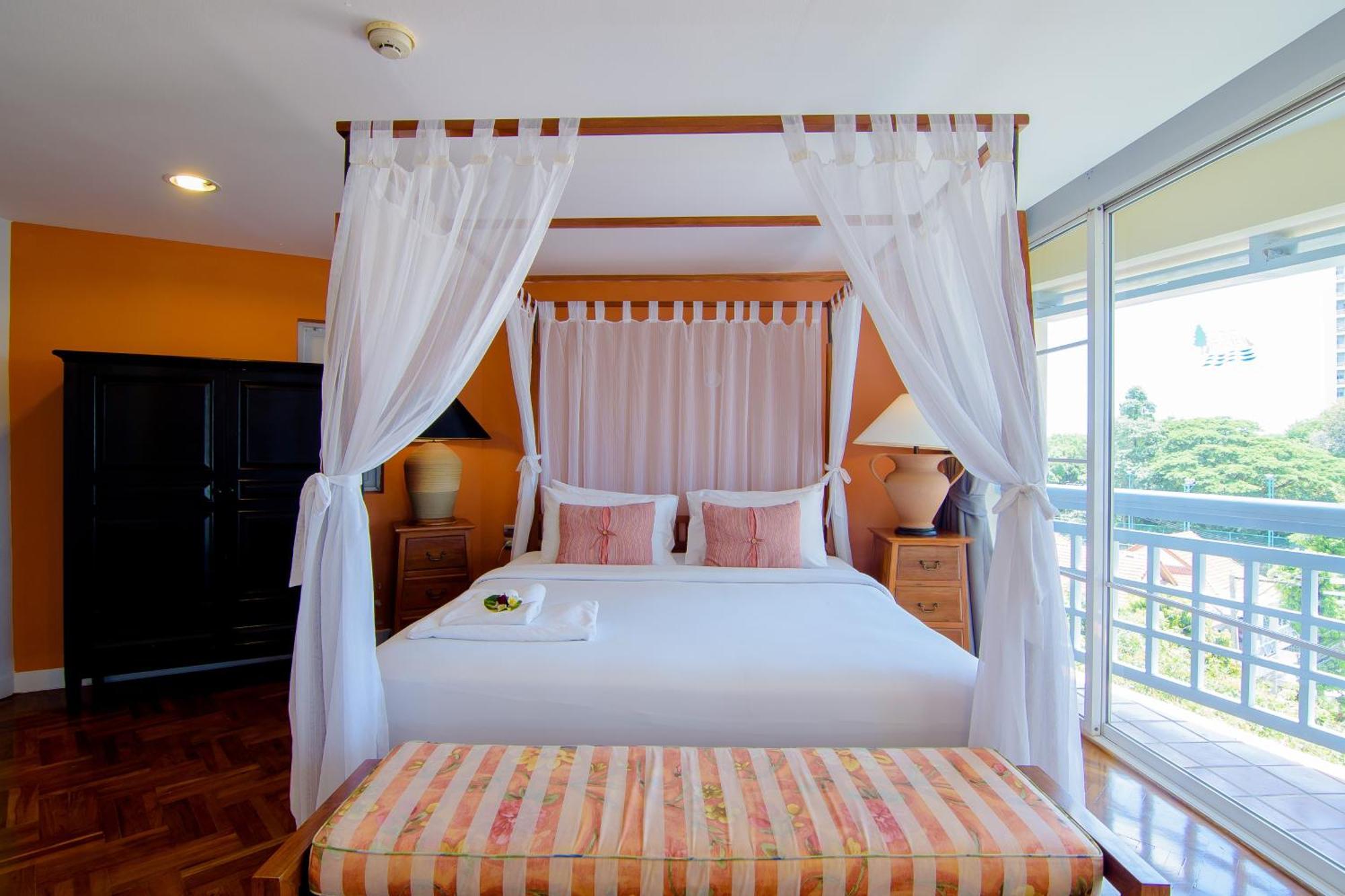Chom View Hotel, Hotel 3*