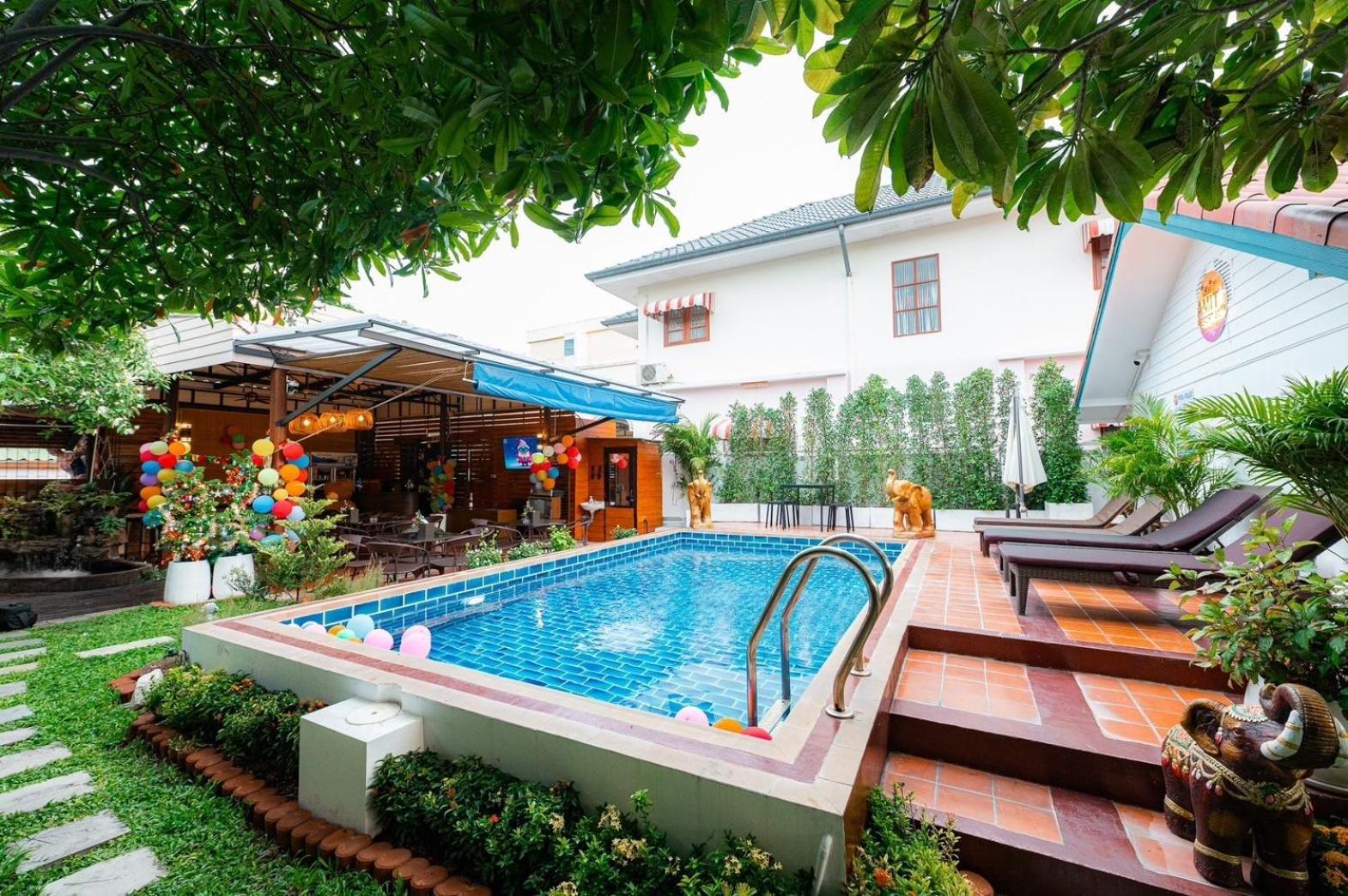 Amit 51 Hotel