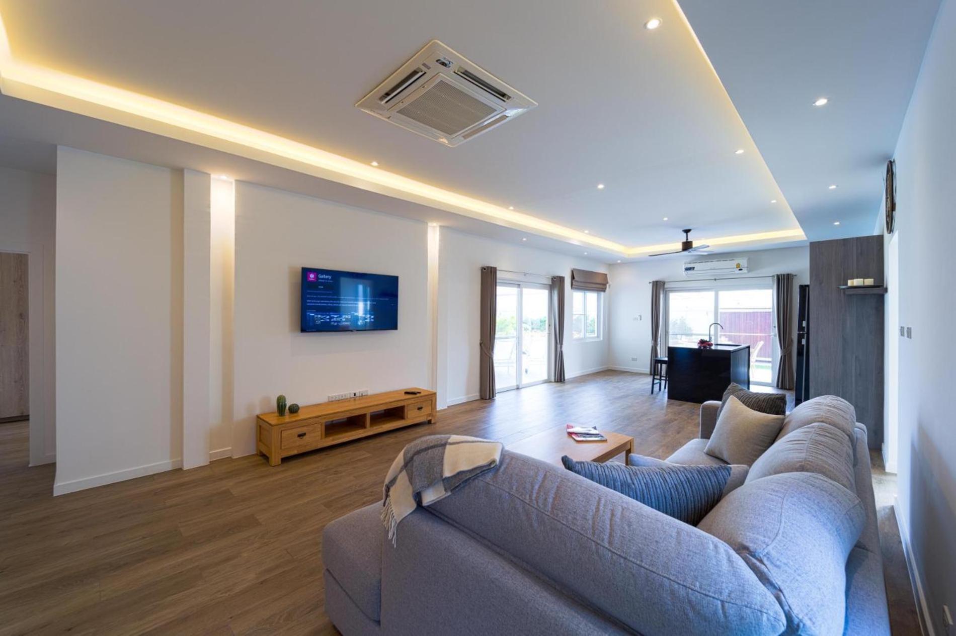 Brand-new Modern 3-bedroom - Mb20 Hua Hin