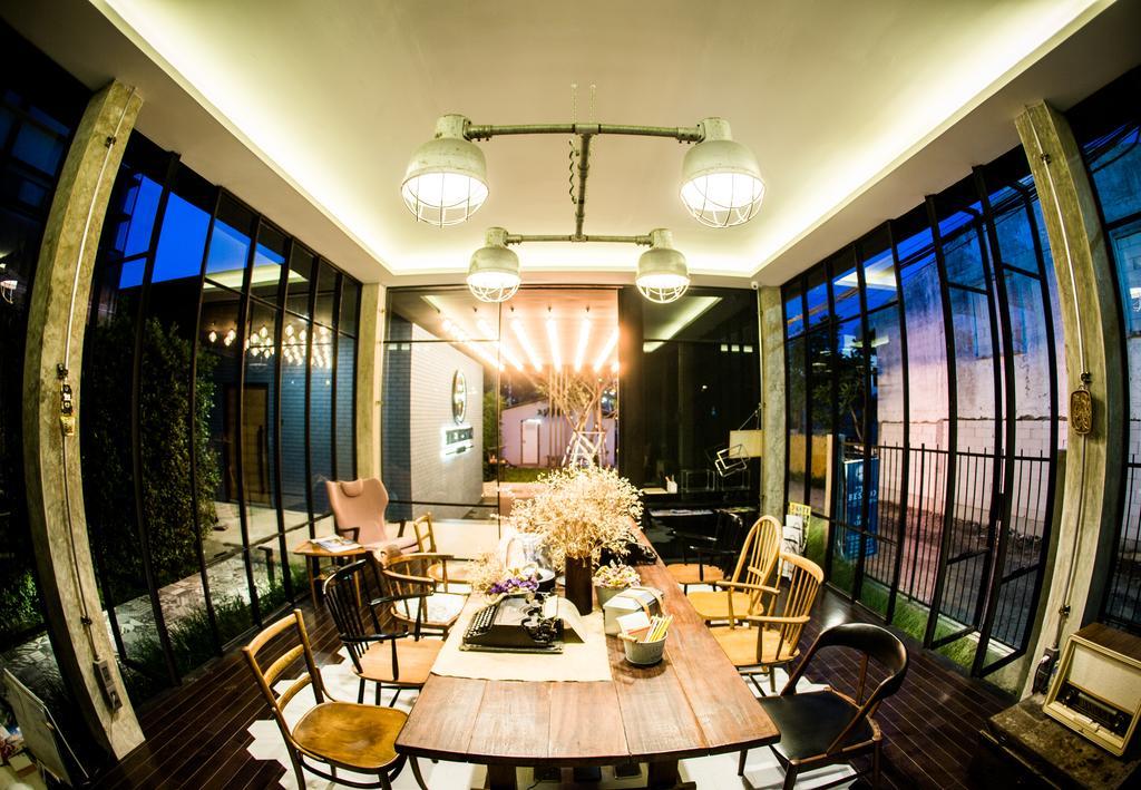 The Restro 3*