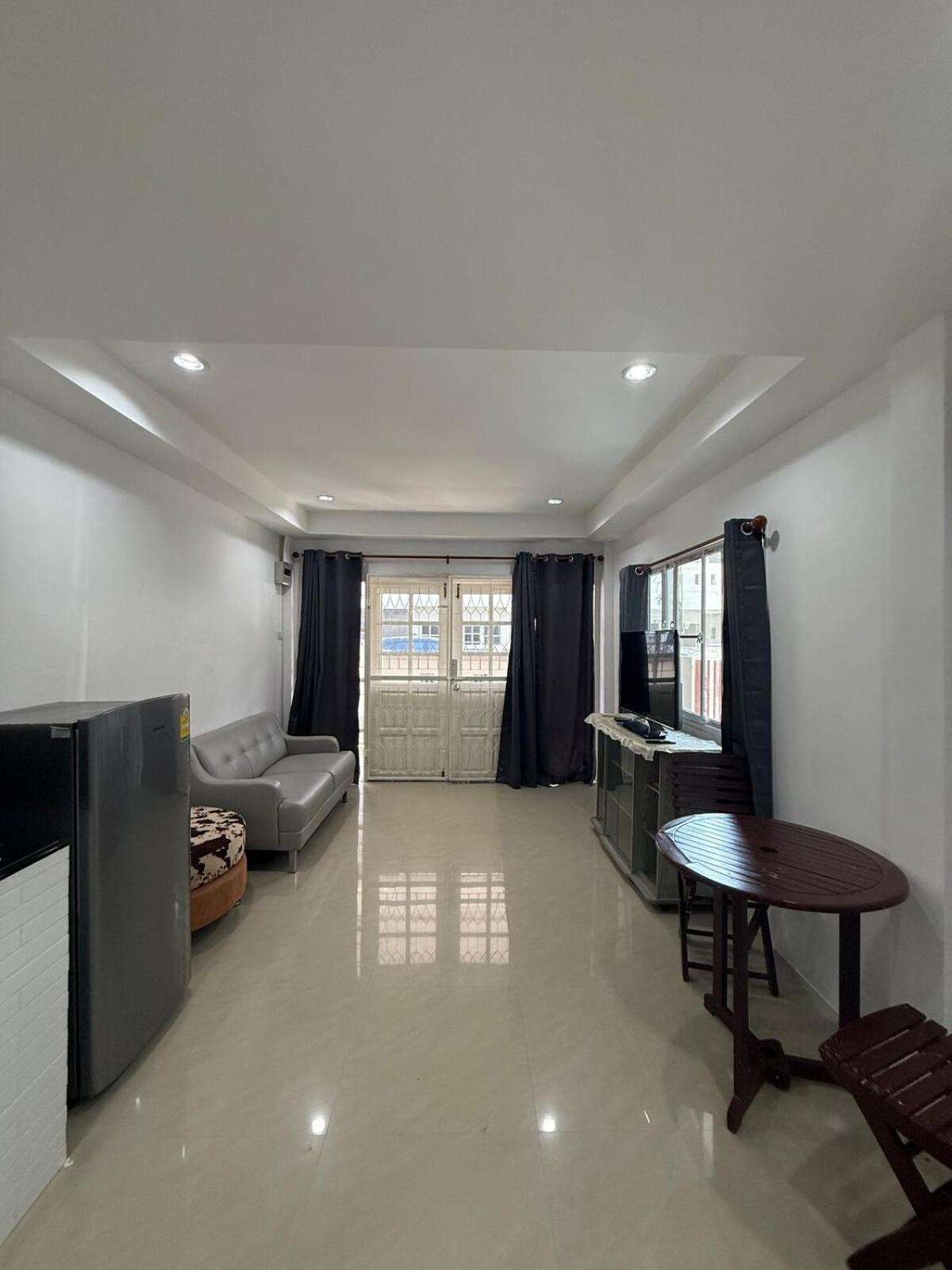Modern Getaway In The Apartment Hua Hin