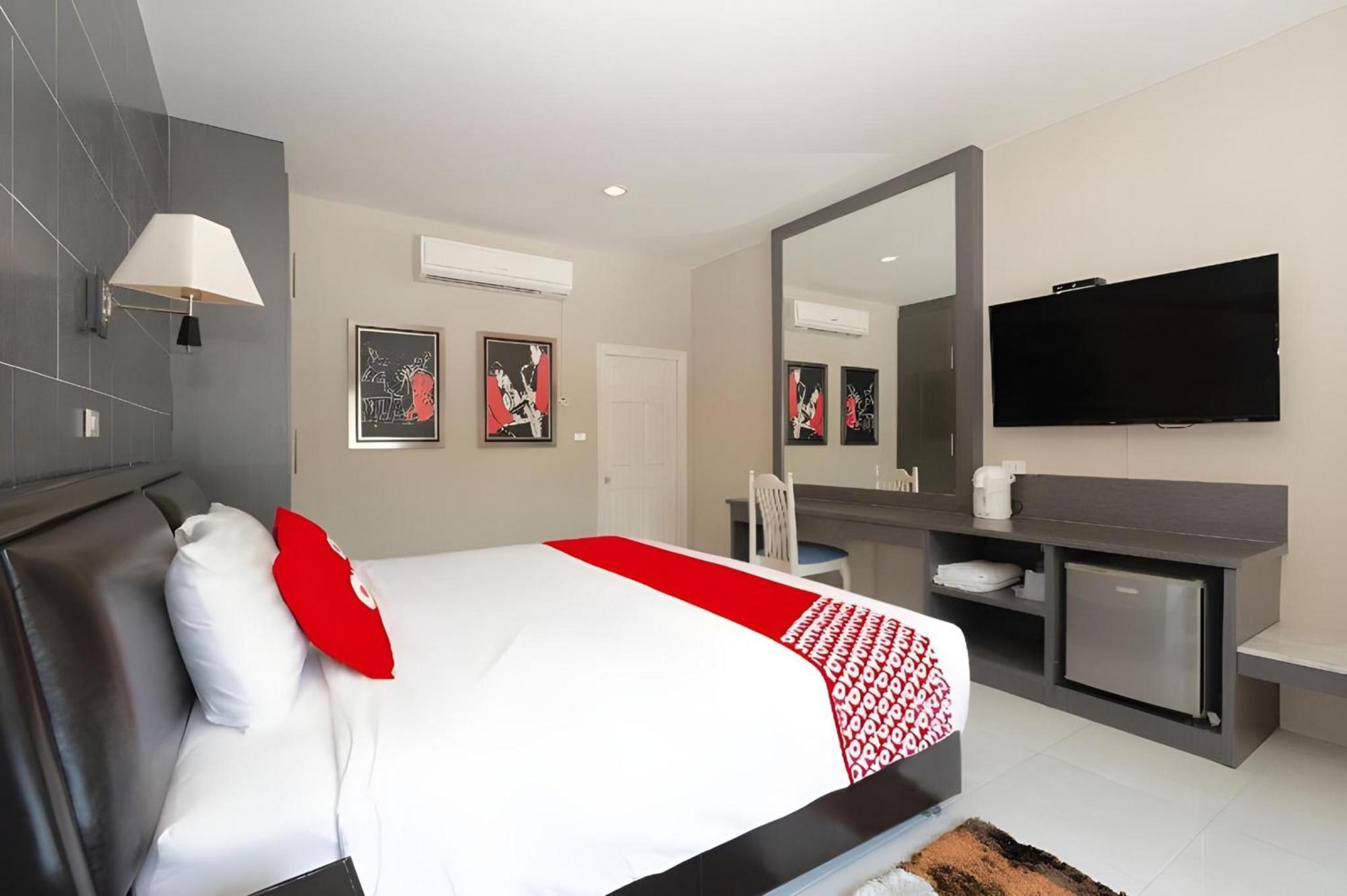 Highway Hotel 3* Hua Hin