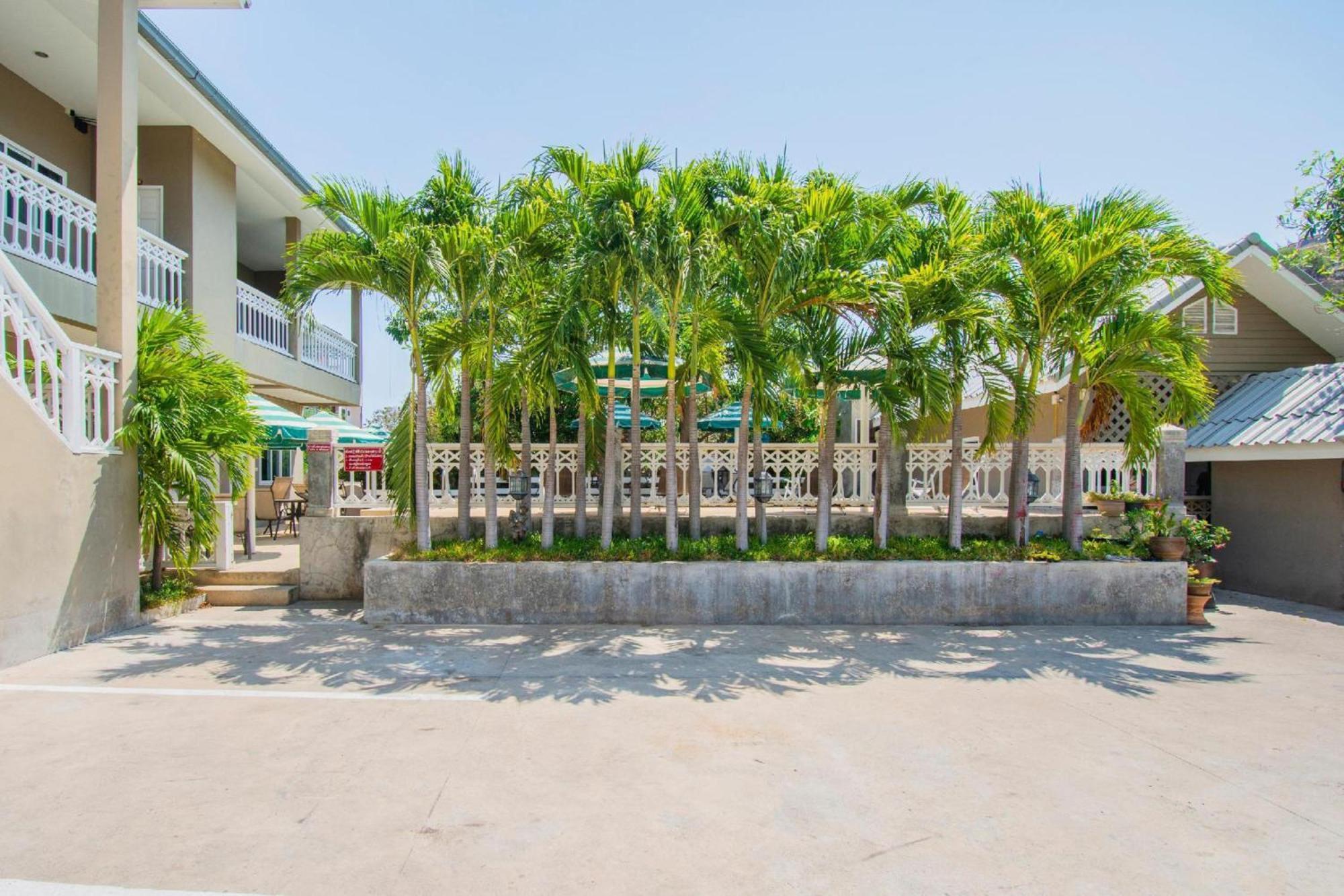 Highway Hotel 3*