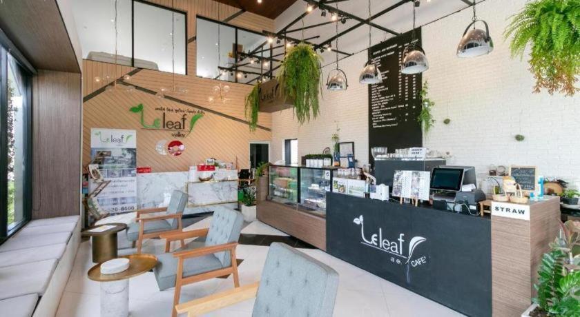 Capital O 1009 Leleaf Valley Pool Hotel 3*