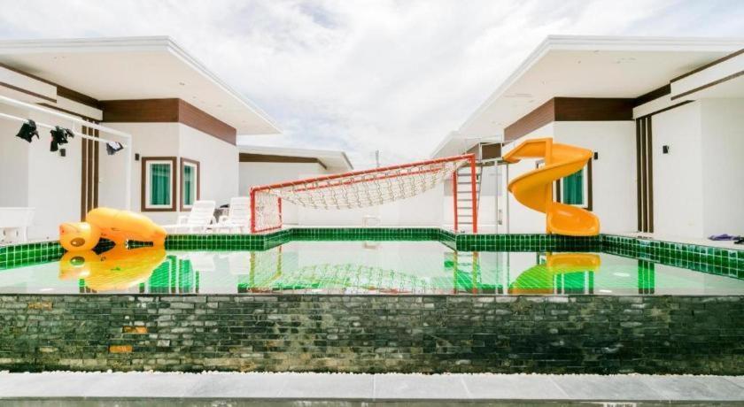 Hotel Capital O 1009 Leleaf Valley Pool 3*