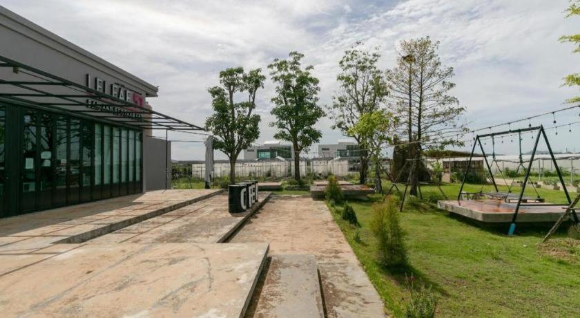 Capital O 1009 Leleaf Valley Pool Hotel 3*