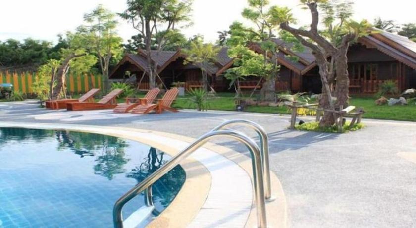 Srisawat Resort 3*