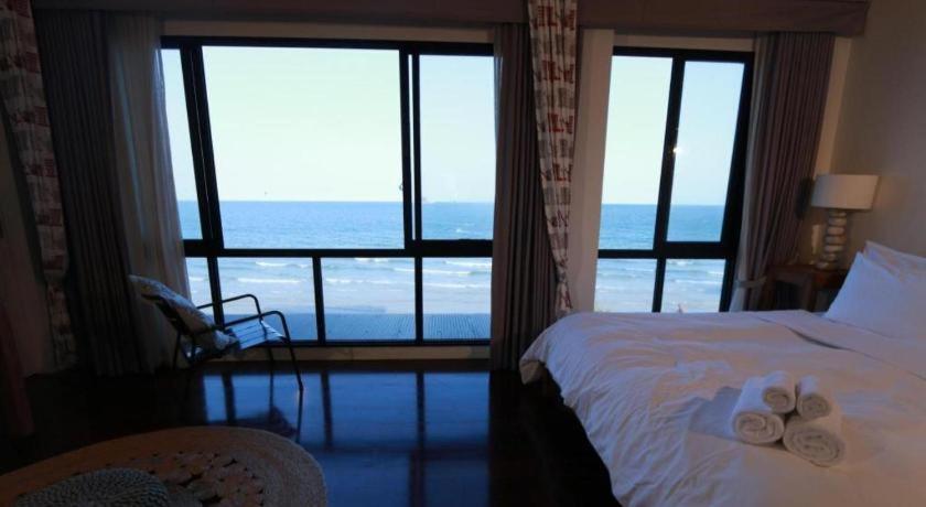 The Blue Sky @ 4* Hua Hin
