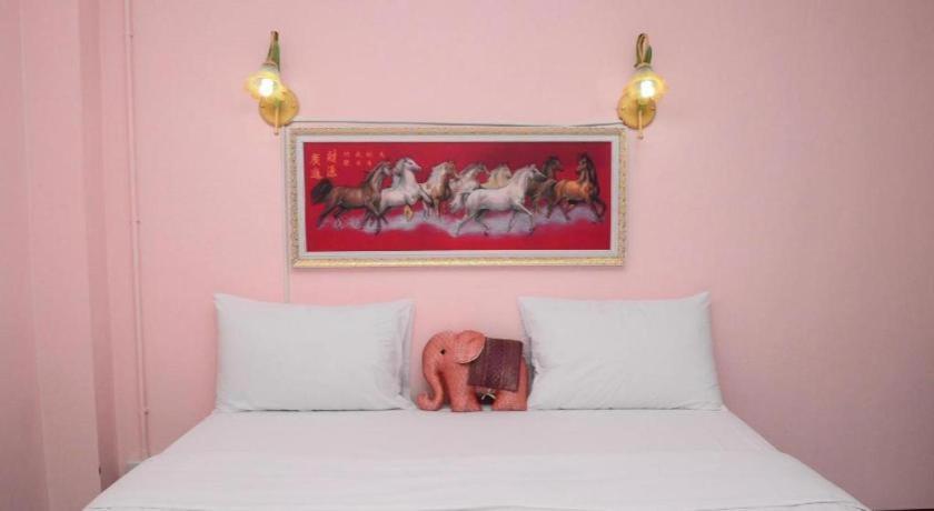 Baan Taklom Chomtalay Hua Hin