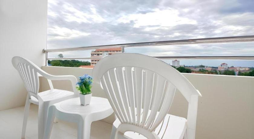Hotel Veerawan @