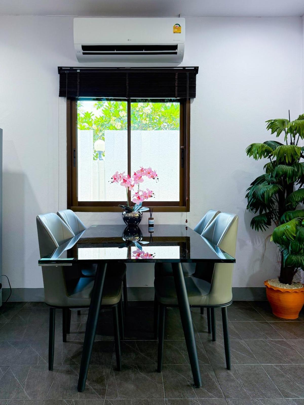 Tropical 2 Bedroom Pool House In Location * Hua Hin