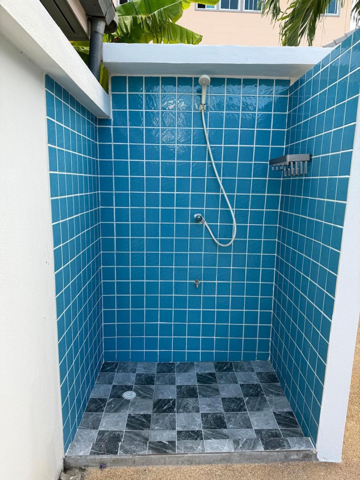 Apartment Tropical 2 Bedroom Pool House In Location