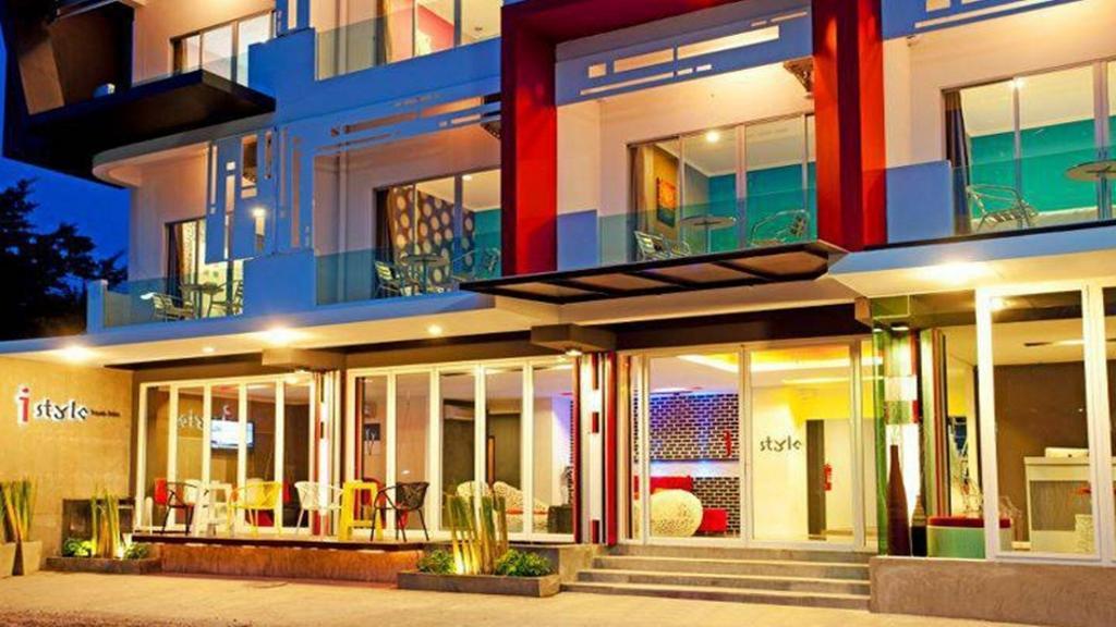 I Style Hotel 3*
