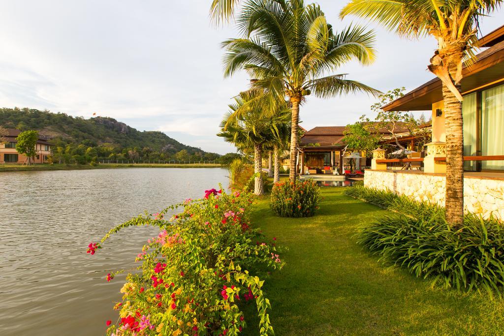 Dasiri Lakefront *