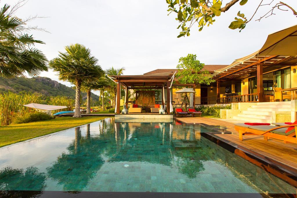 Dasiri Lakefront Biệt thự Hua Hin