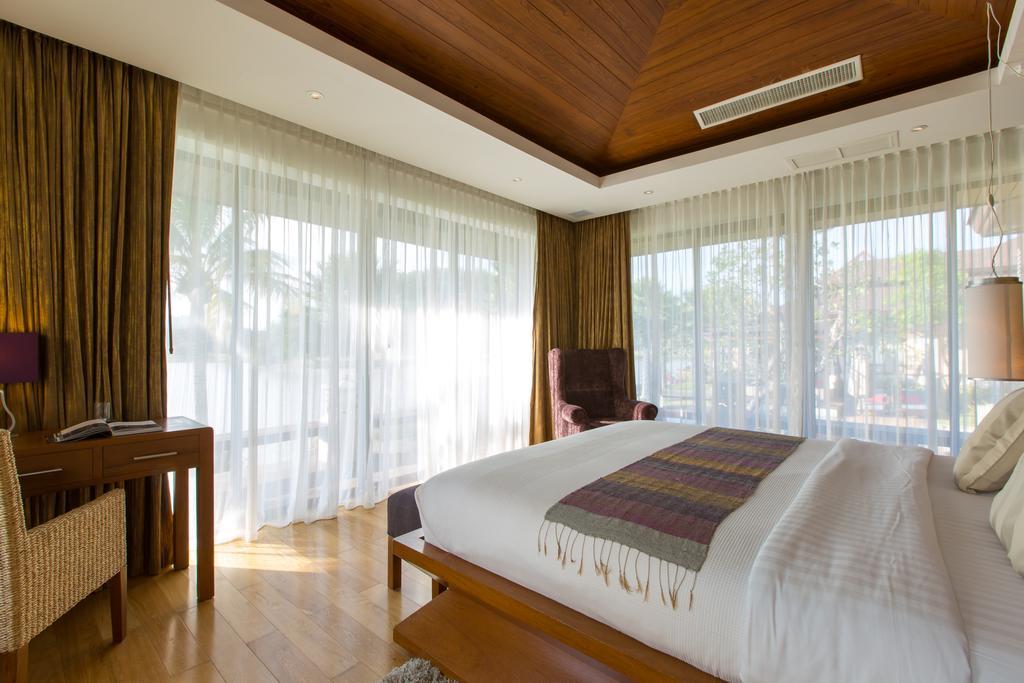 Dasiri Lakefront Biệt thự