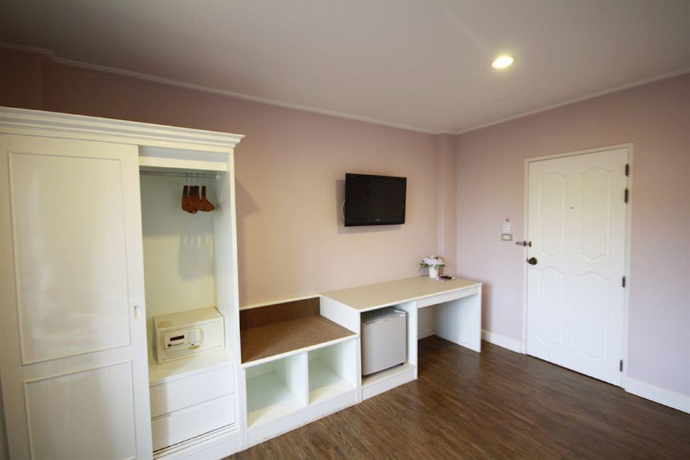 Alley Hotel 2*