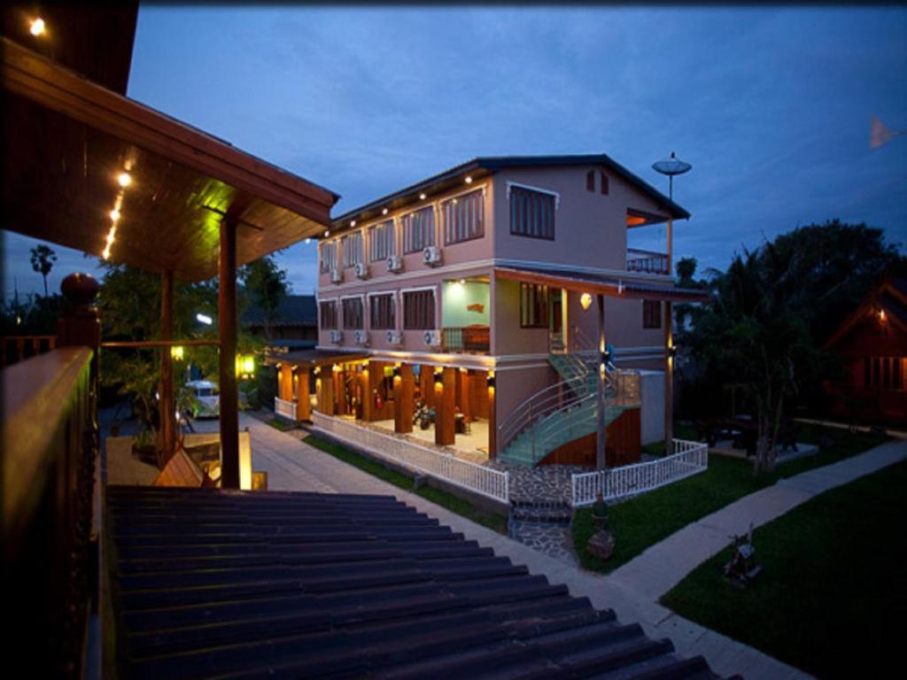 Resort Srisawat Hua Hin