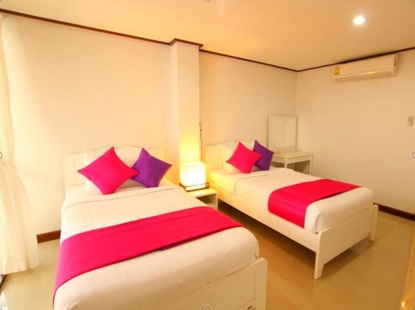 Baan Pa Ploy Apartment