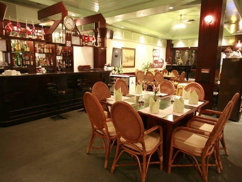 Hotel Grand And Plaza - Sha Extra