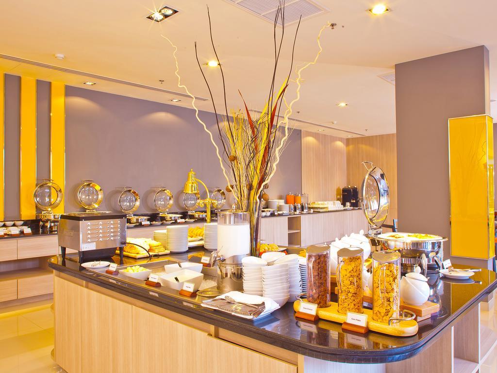 Ibis 3*