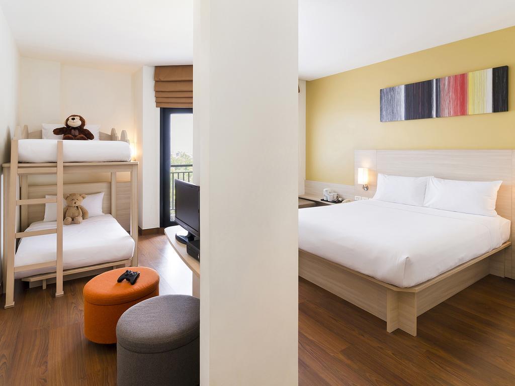 Ibis 3*