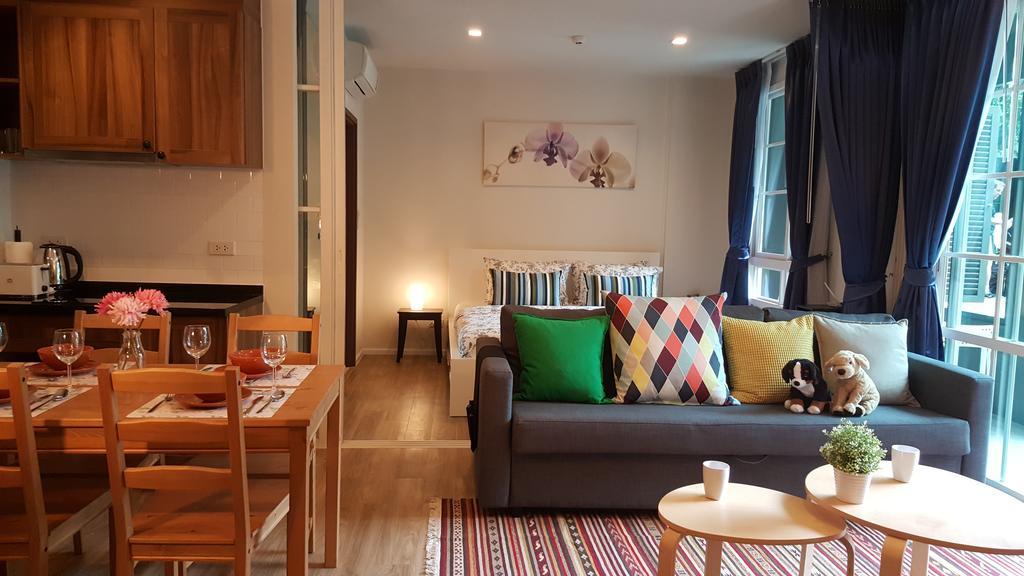 Apartment Pool Access 2 Bedrooms Autumn A116 HHQ