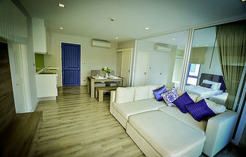 Apartment The Crest Santora By Puppap *