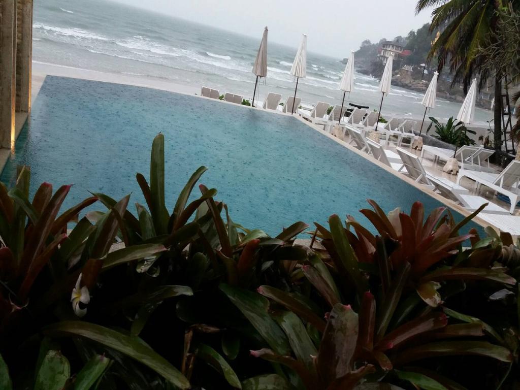 Nern Beachfront Hotel HHQ