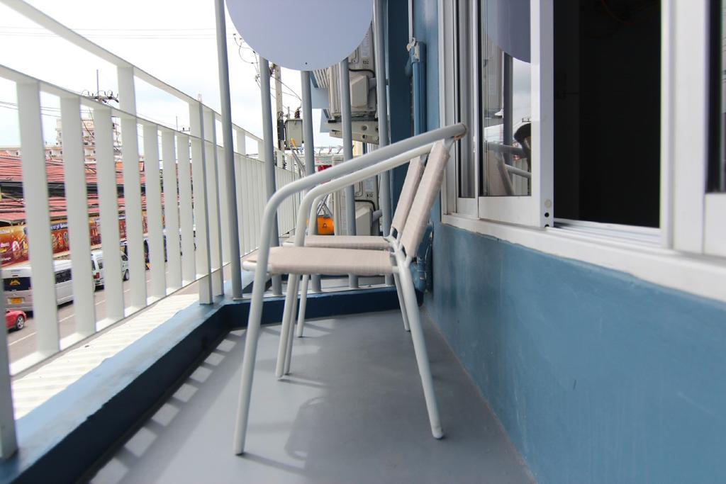 The Moon Hostel Hua Hin