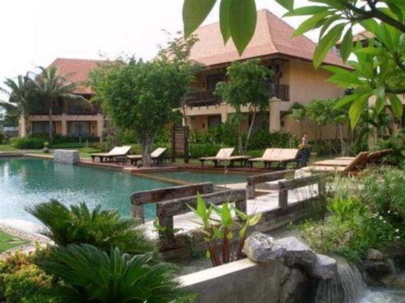 Kochira Hotel Hua Hin