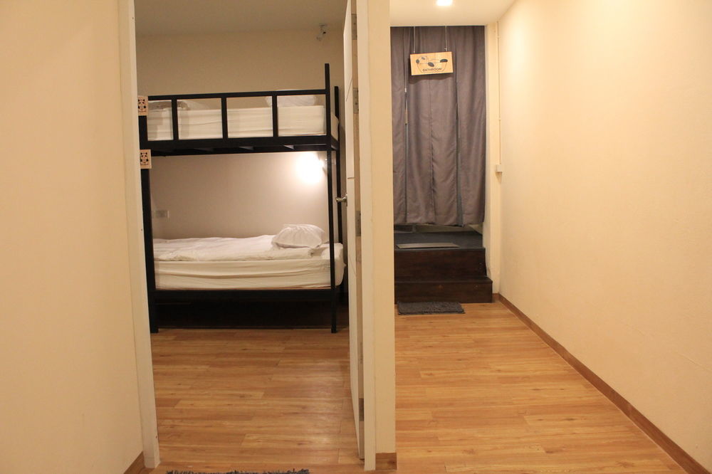 Hostel Mad Panda Hua Hin