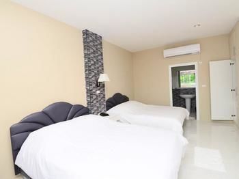 Highway Hotel 3*