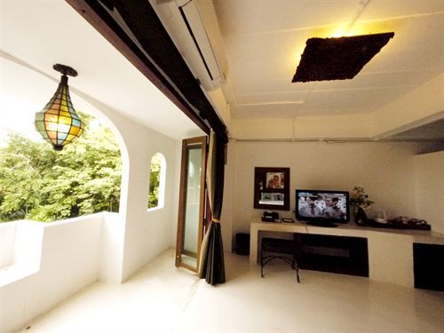 Riad Hua Hin Hotel