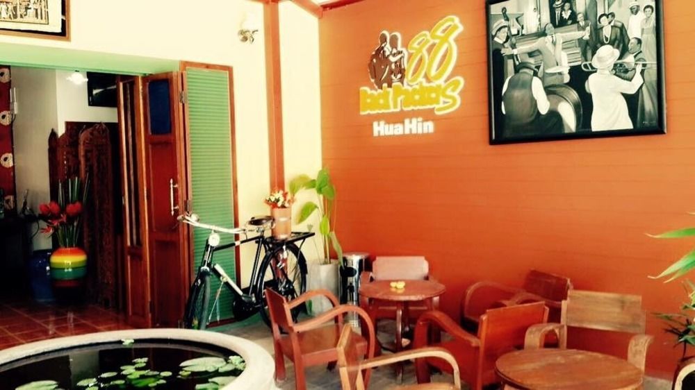88 Backpackers HHQ