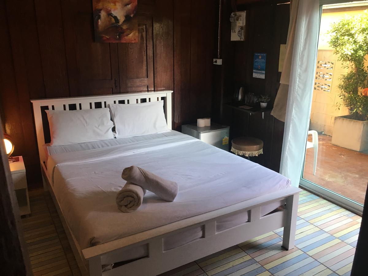 Victor 2* Hua Hin