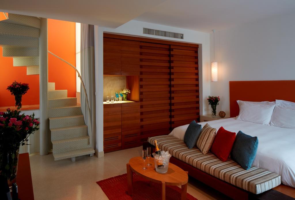 Let's Sea Al Fresco Resort