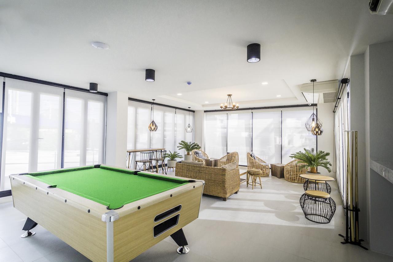 Triple Z Hotel