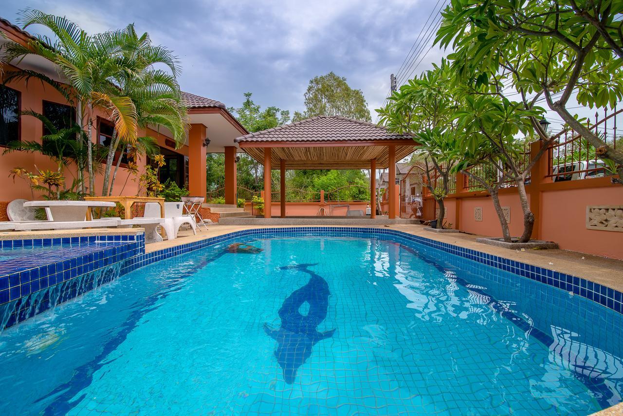 Baan Ma Maung Pool * Hua Hin