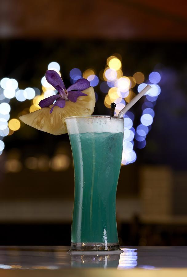 Whale - Sha Hua Hin