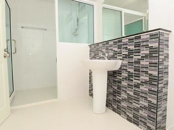 Highway Hotel Hotel 3*