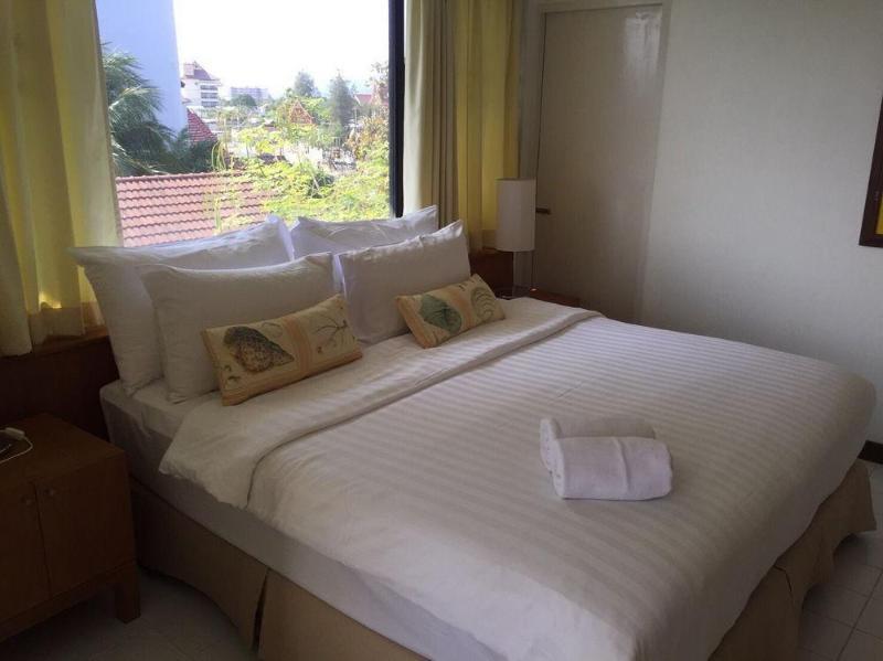 Nern Beachfront Hotel