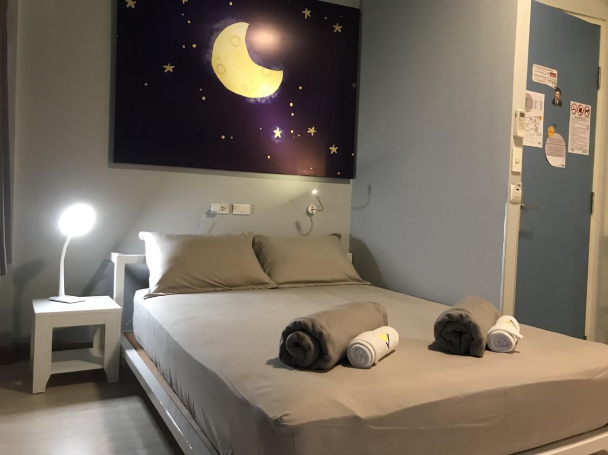 Hostel The Moon