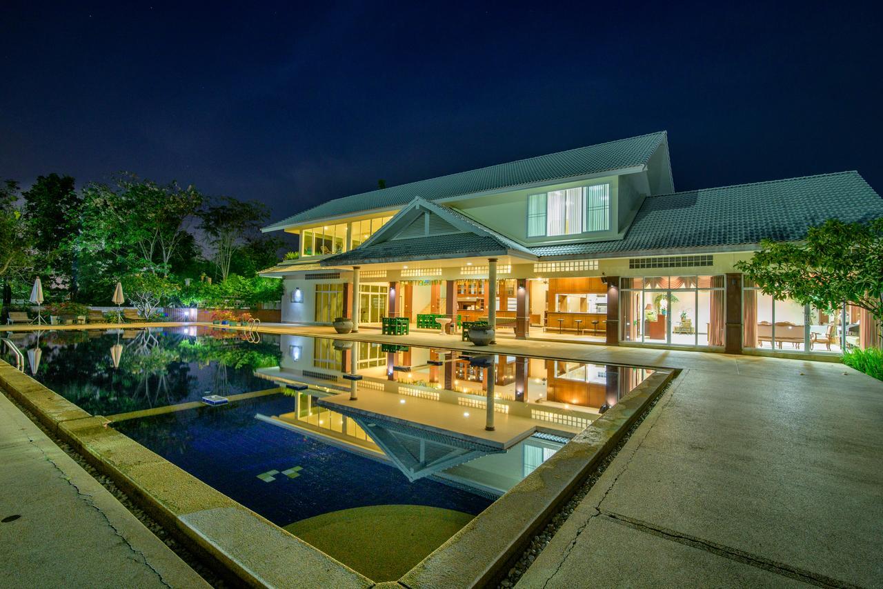 Resort Condotel & Taweeporn Hua Hin