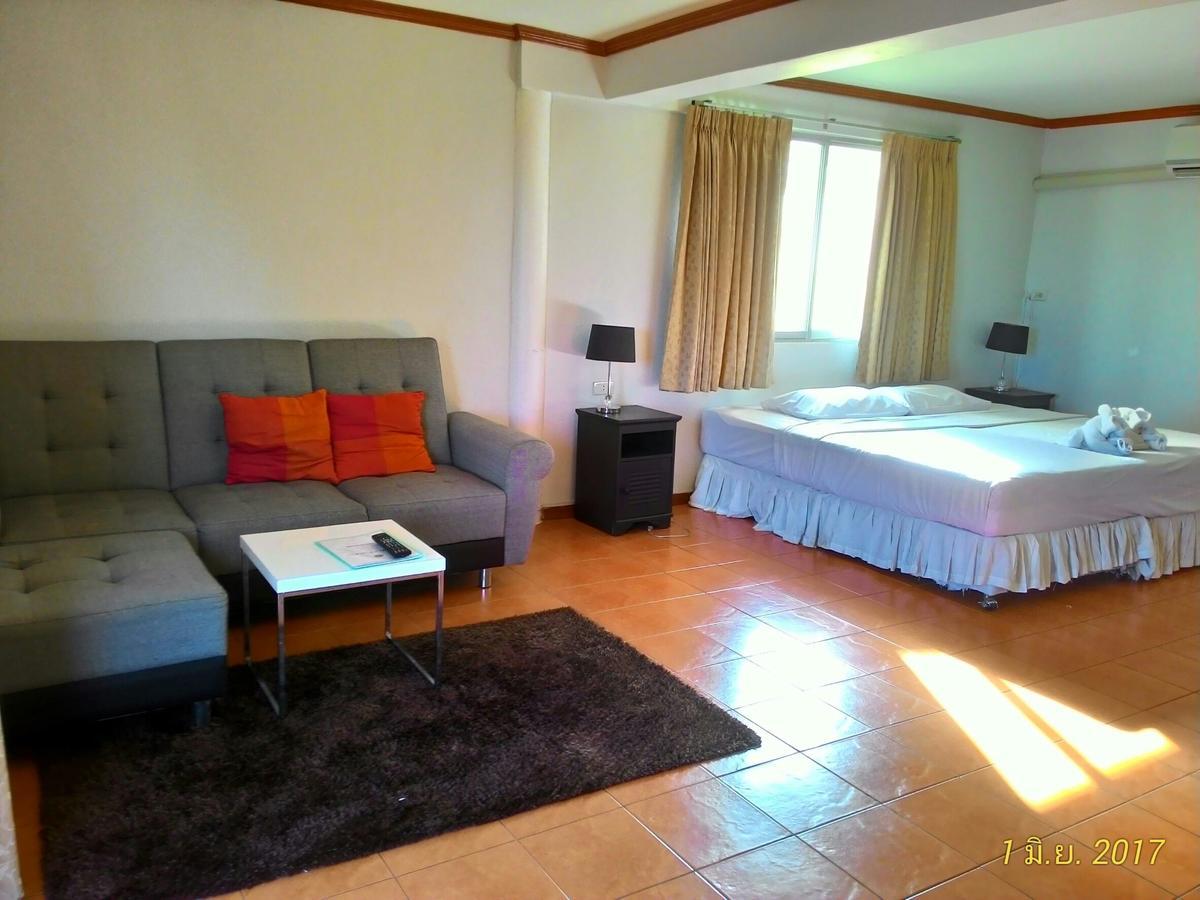 Hotel Peony 3*