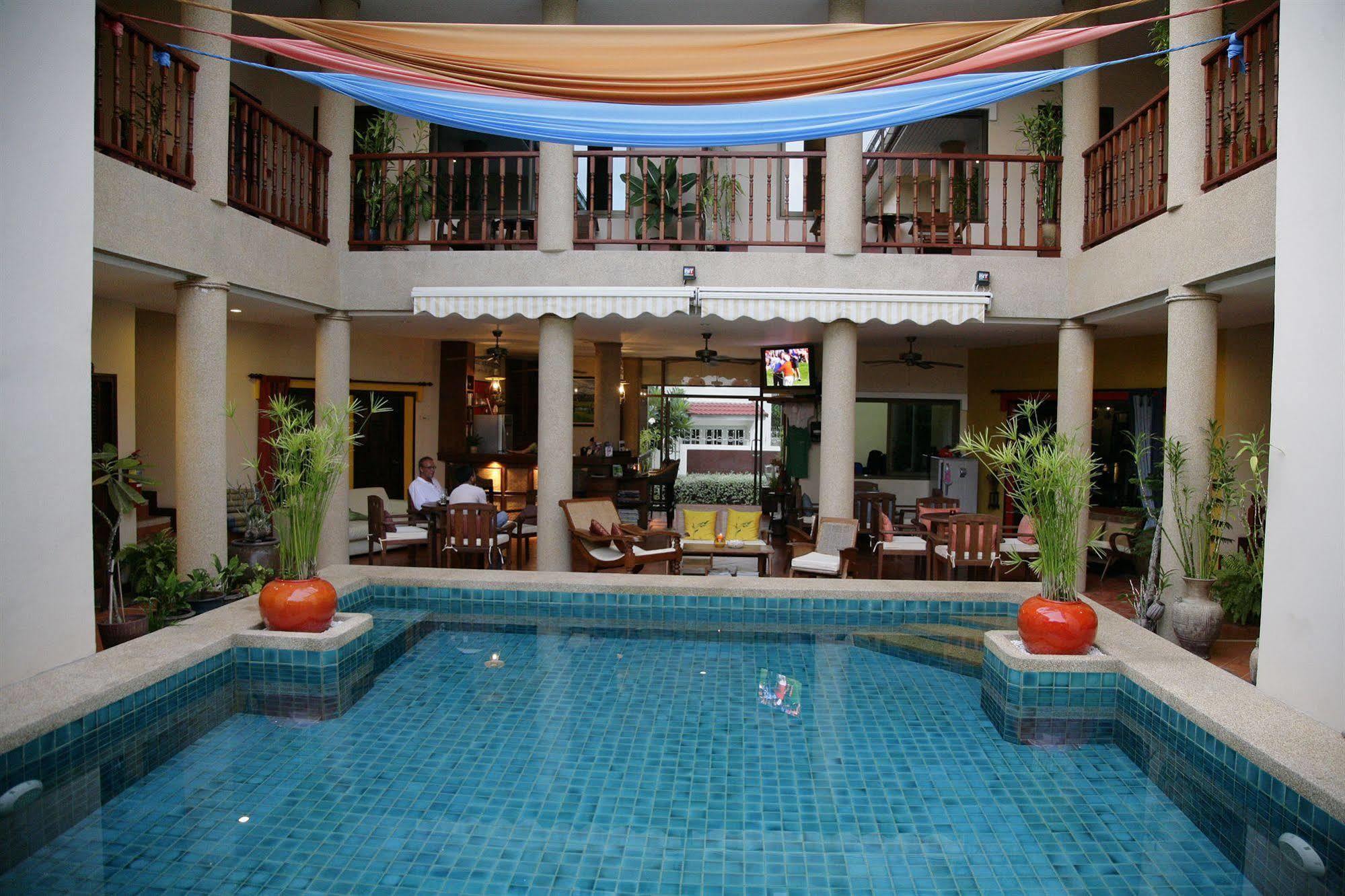 Evergreen Boutique 3*