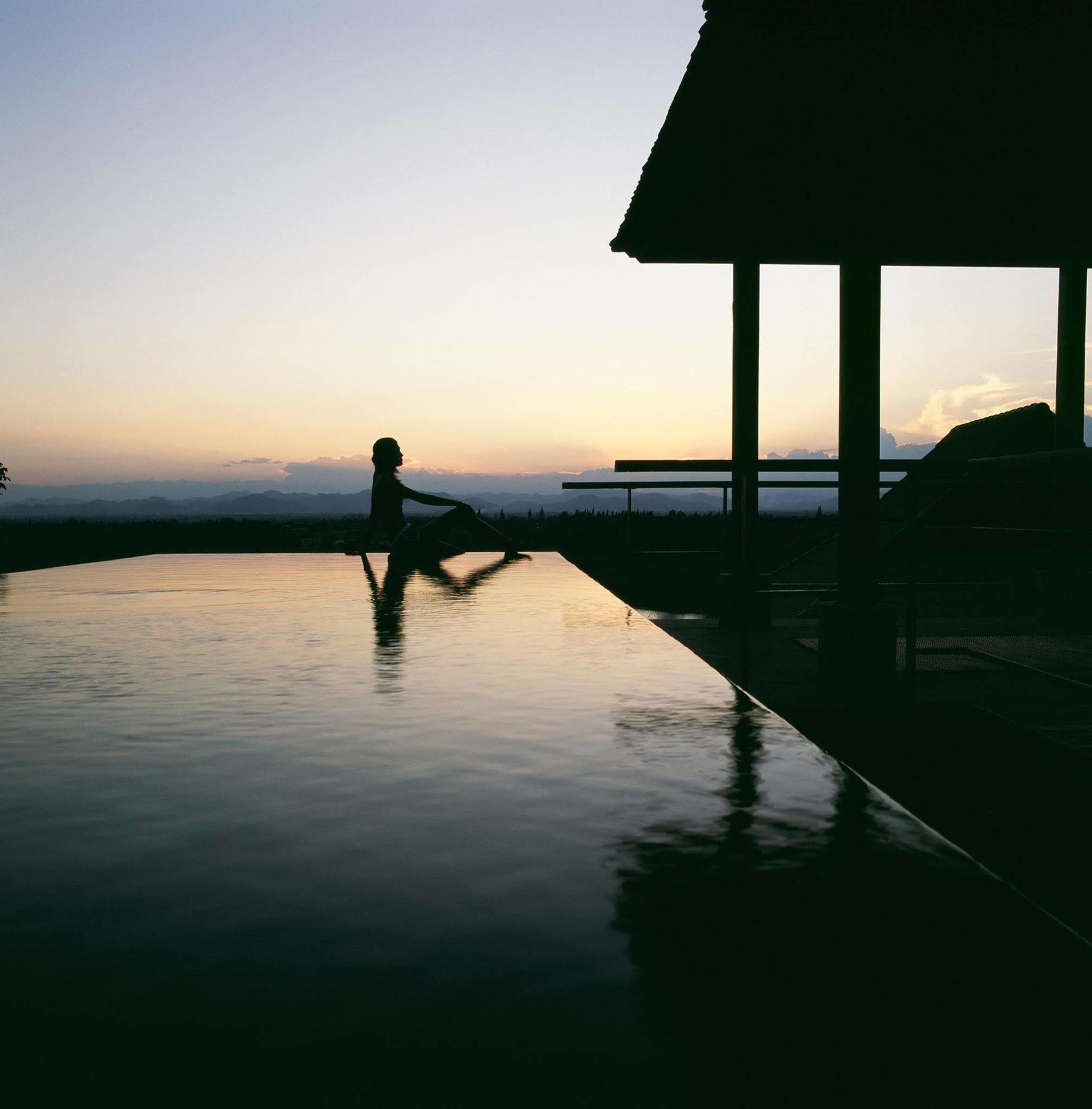 Aka & 3* Hua Hin