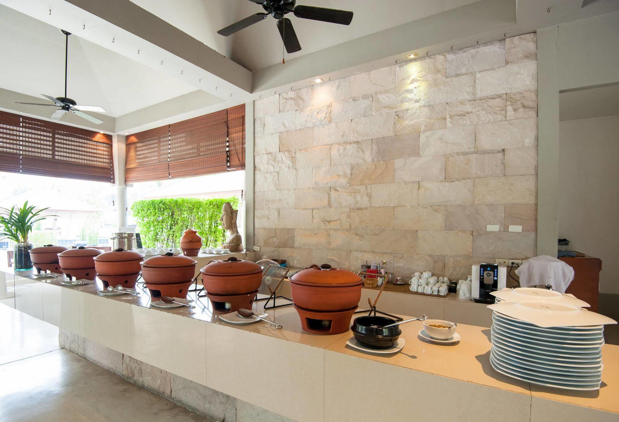 Khu nghỉ mát Aka & Hua Hin